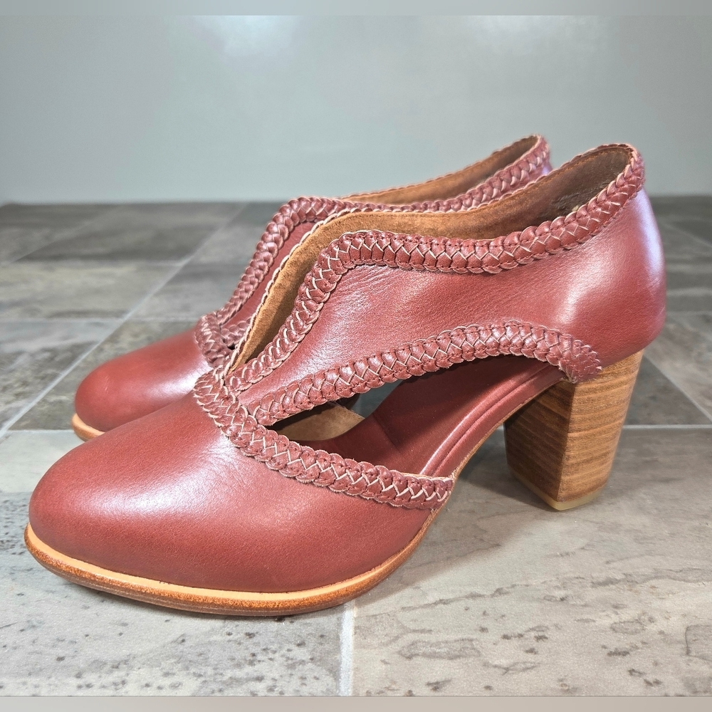 Bali brand Leather Ankle Booties - Brown